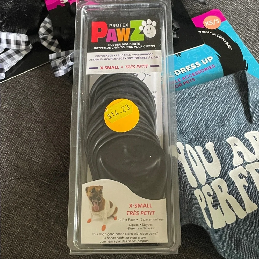 Play On Lot of XS/S Dog Black Pom Pom Hair Bows Denim Scarf Protect Paws Boots
